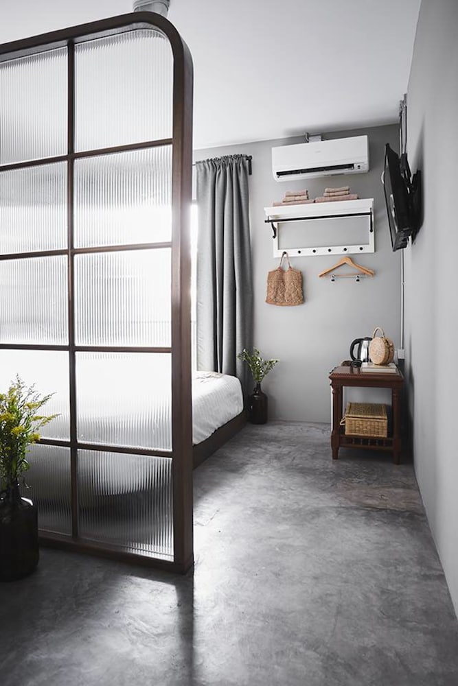 Ob-Oon Boutique Hotel 25/50
