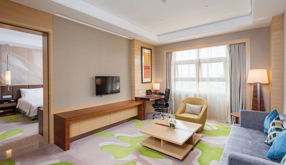 Holiday Inn Qingdao Expo 26/34