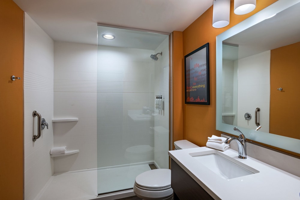 TownePlace Suites by Marriott Edgewood Aberdeen 20/23