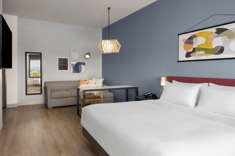 Atwell Suites Belgrade Bozeman Airport by IHG 9/50