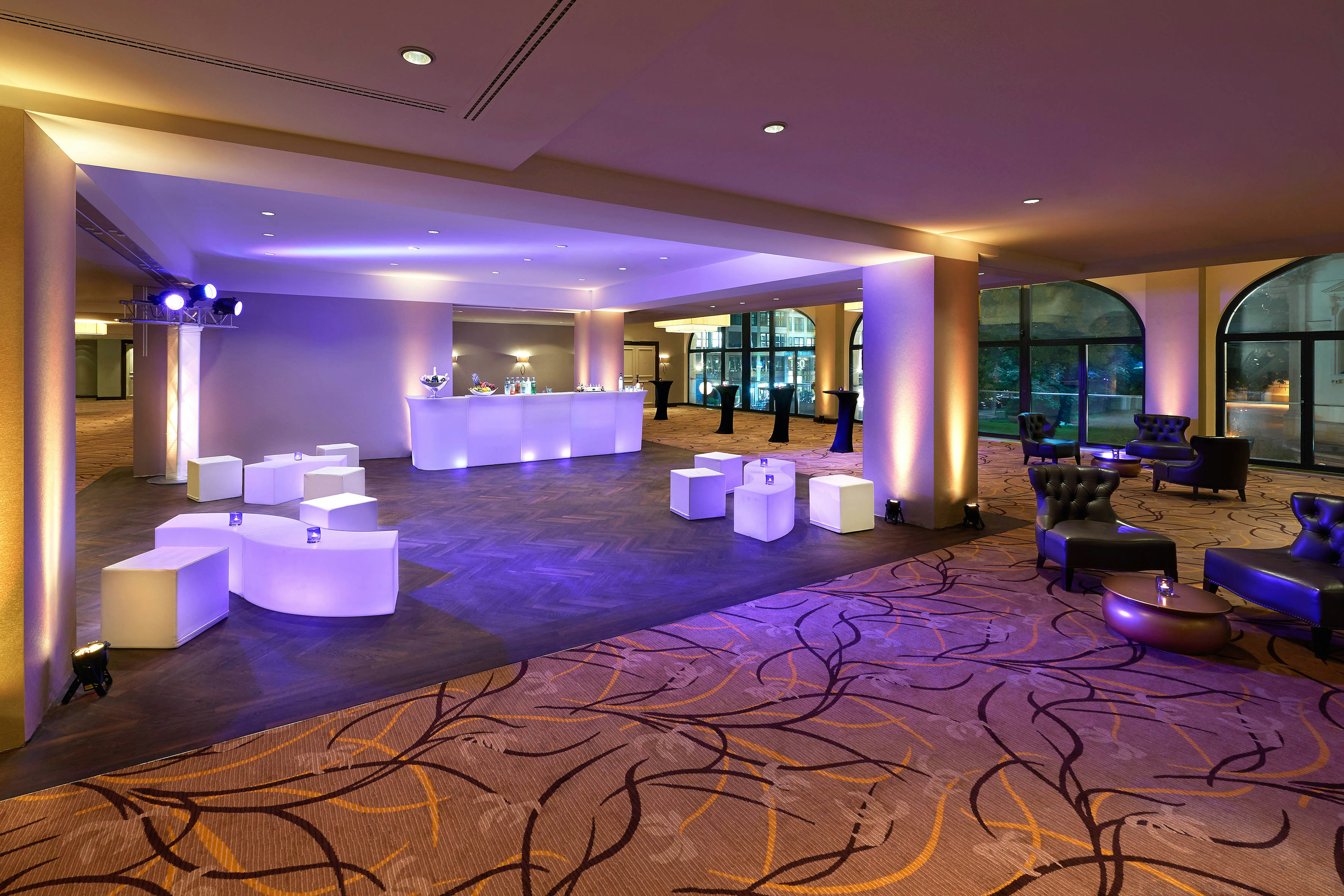 Hilton Berlin 40/70
