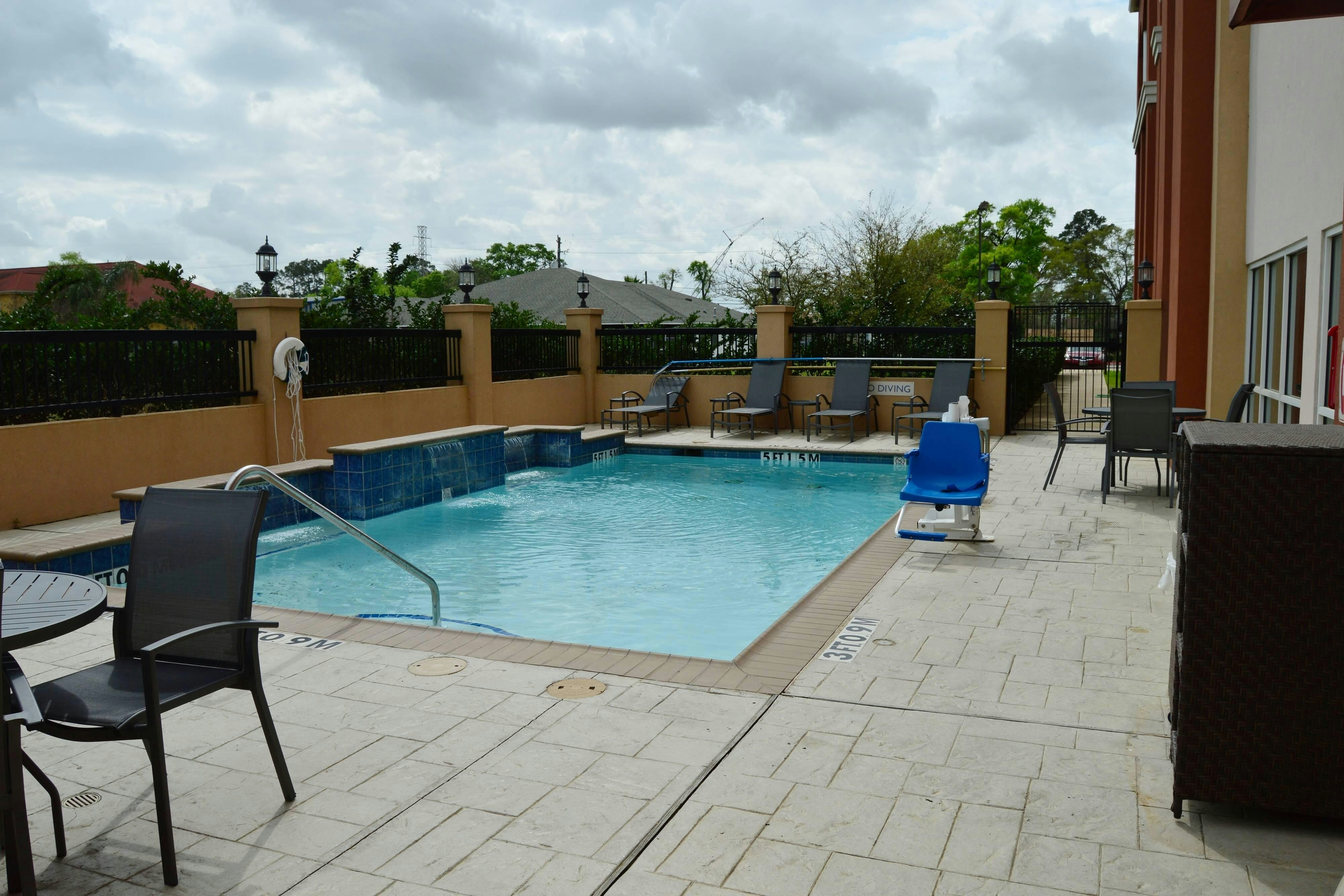 Fairfield Inn Suites Houston Channelview 14/14