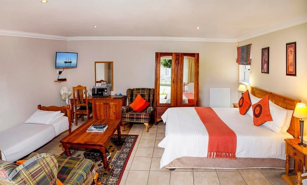 Heugh Road Guest House (Essential Service Acc) 9/24