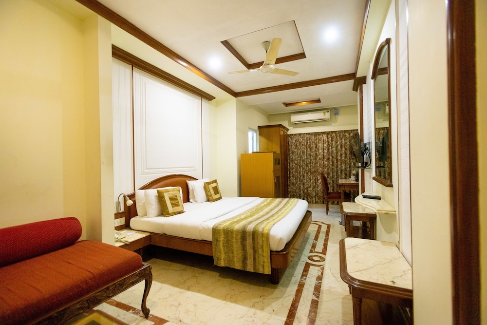 Garden Hotel 29/50