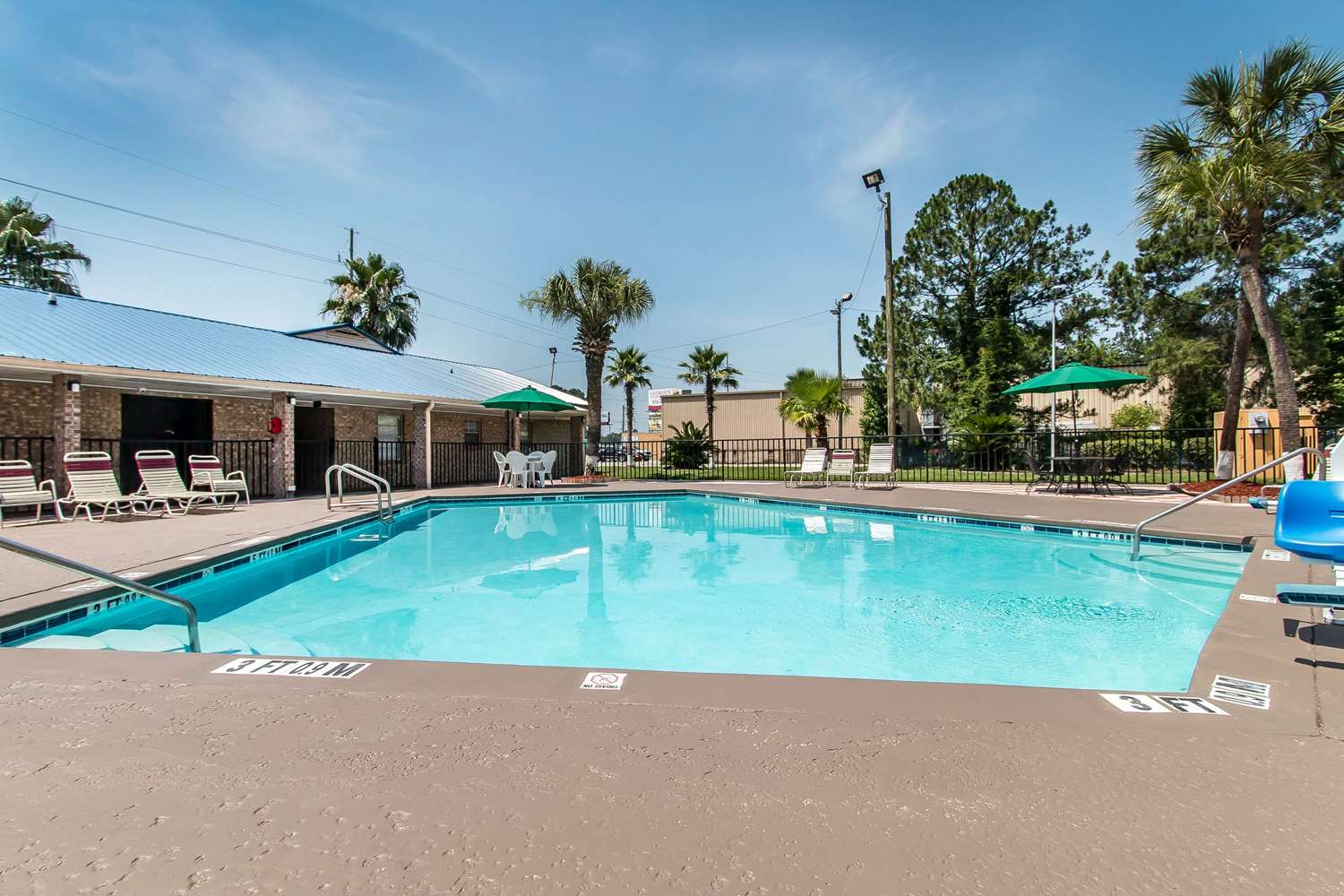 Quality Inn Hinesville - Fort Stewart Area 31/31