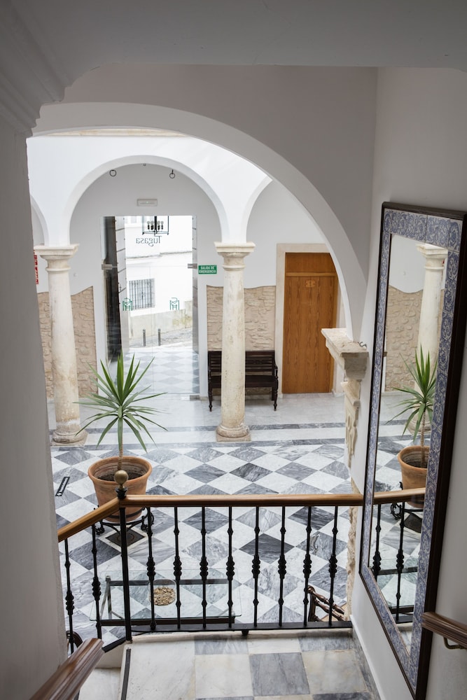 MEDINA SIDONIA 6/48