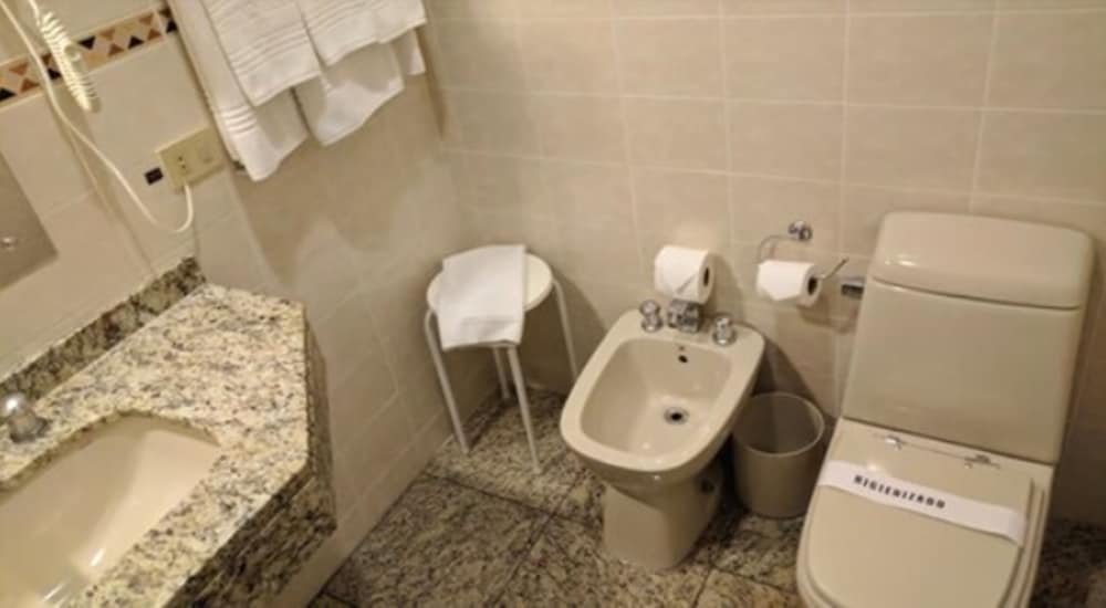 Trevi Hotel & Business 8/67