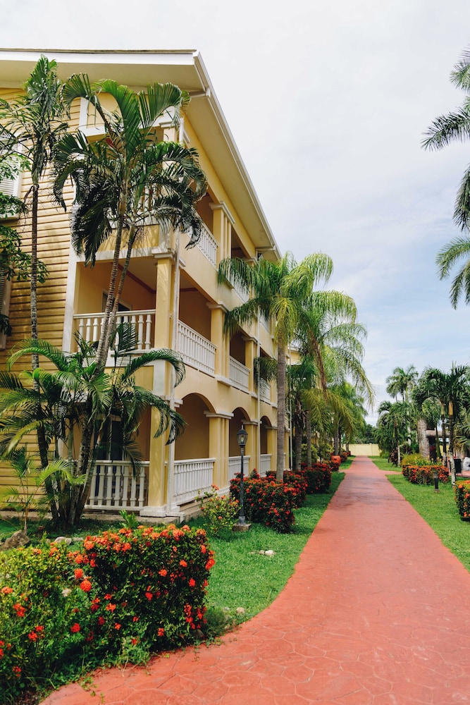 Telamar Resort 10/60