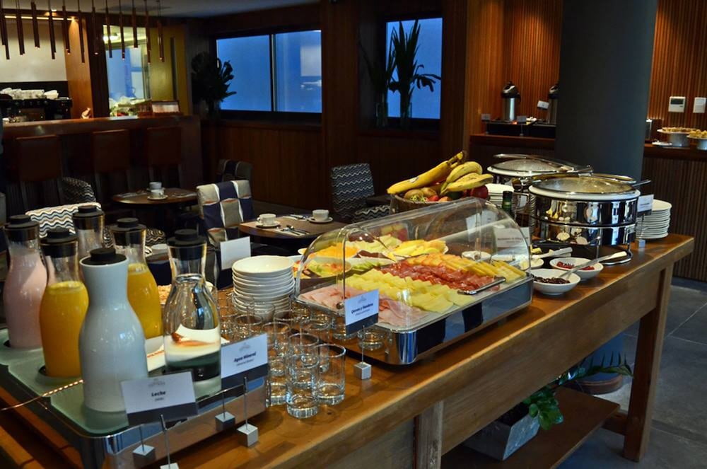 restaurant cafeteria