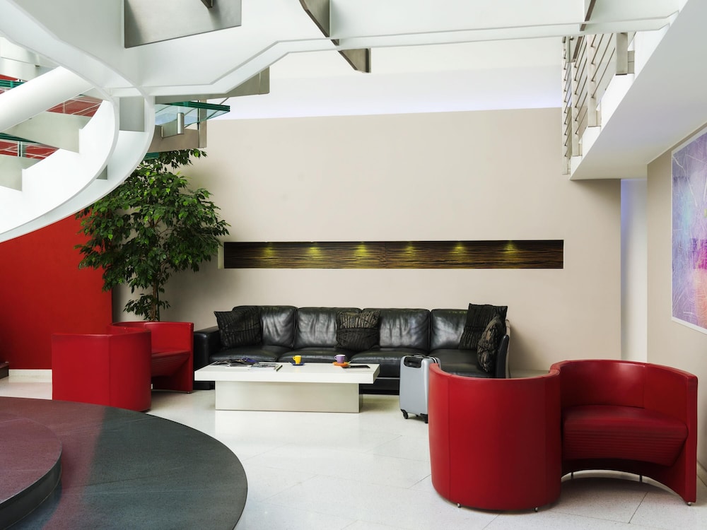 IBIS STYLES MILANO CENTRO 34/48