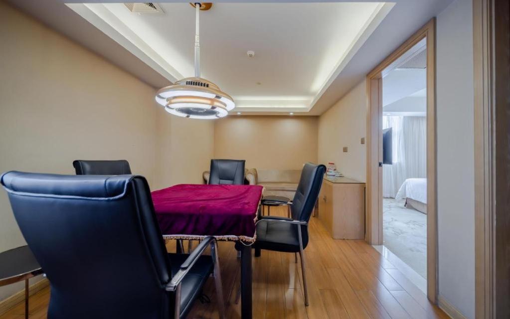 Vienna Hotel (Shenzhen Guanlan Shanshui Tianyuan) 48/58
