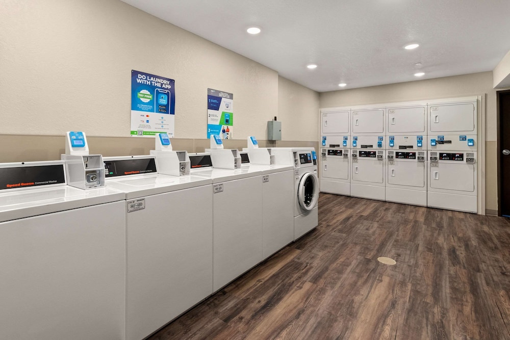 WoodSpring Suites Bowling Green I-65 9/15