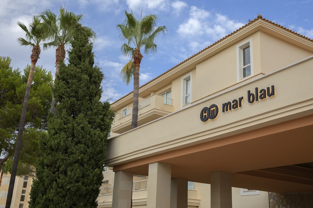 HM Mar Blau in SA COMA