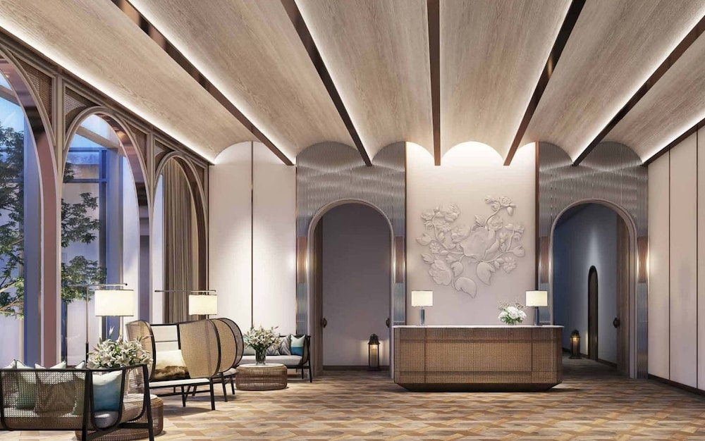 Eastin Grand Hotel Phayathai 47/50