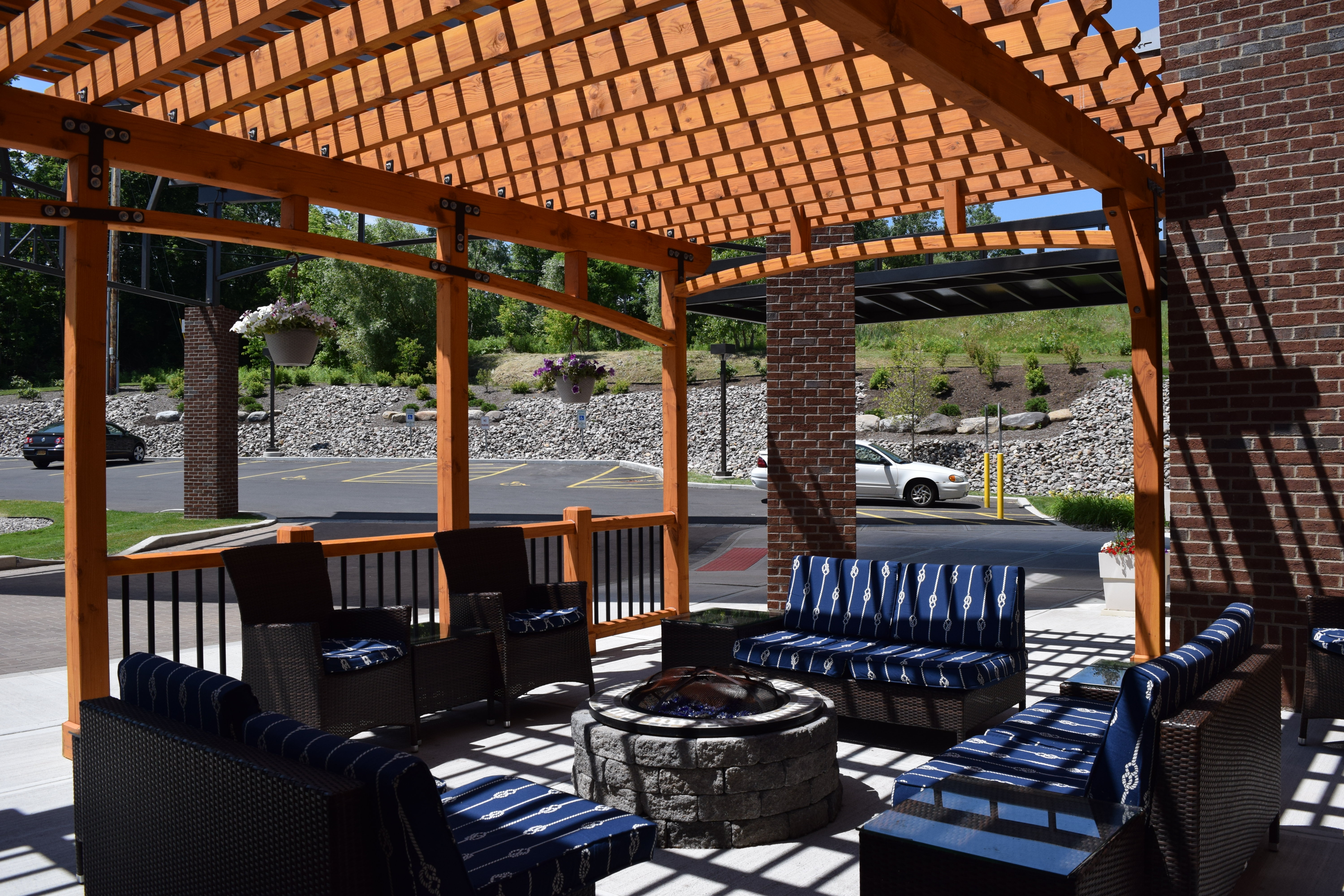 Holiday Inn Express Suites Geneva Finger Lakes 47/56