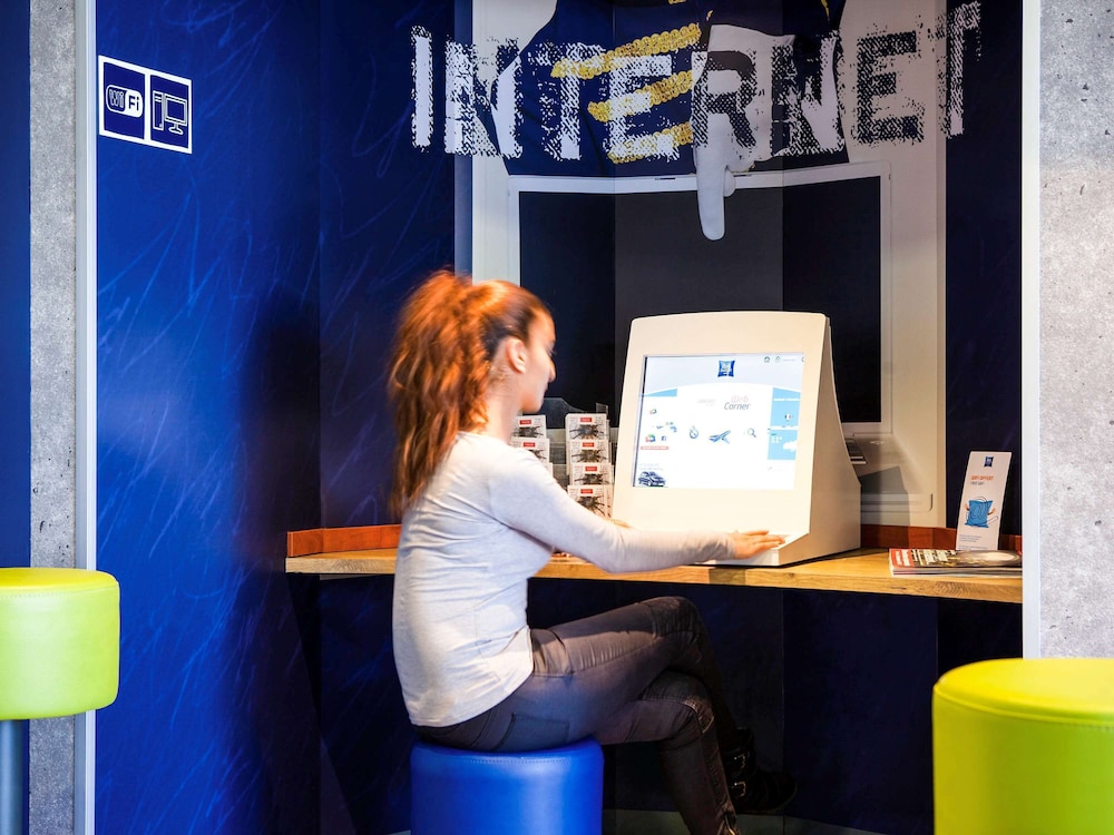 IBIS BUDGET PARIS PORTE DE PANTIN 43/64