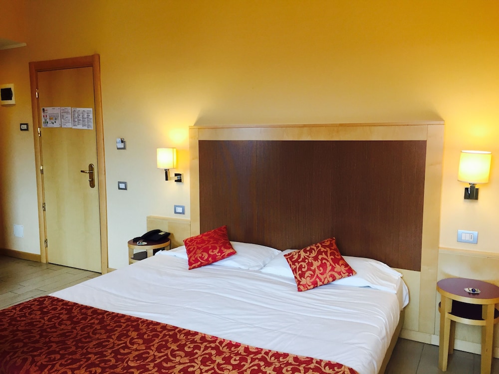 Scarlatti Hotel Milano 17/50