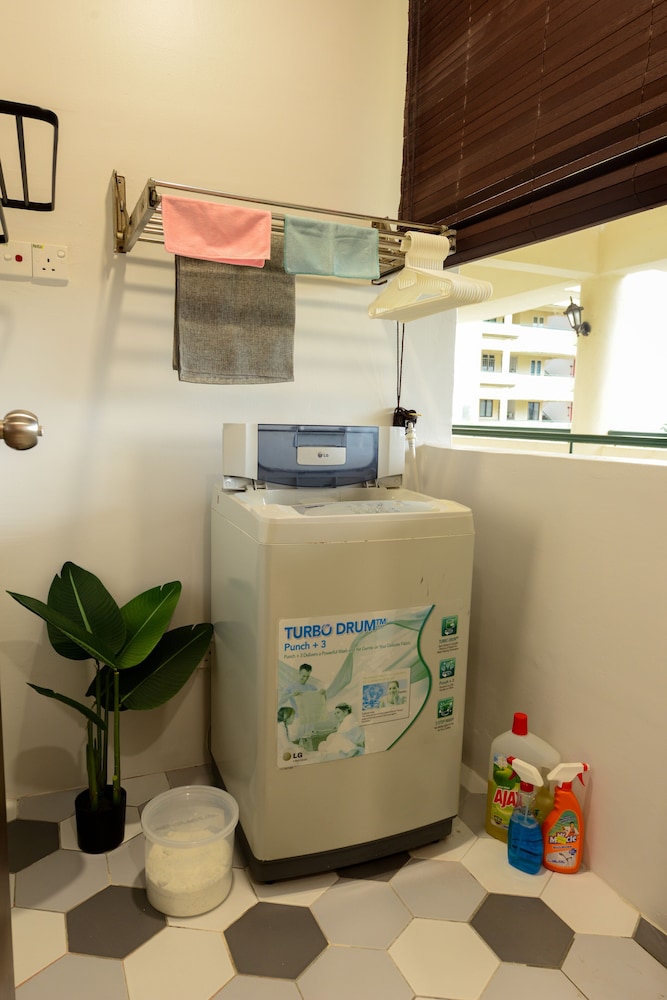 Kuah Town Service Suite Apartment 5/41