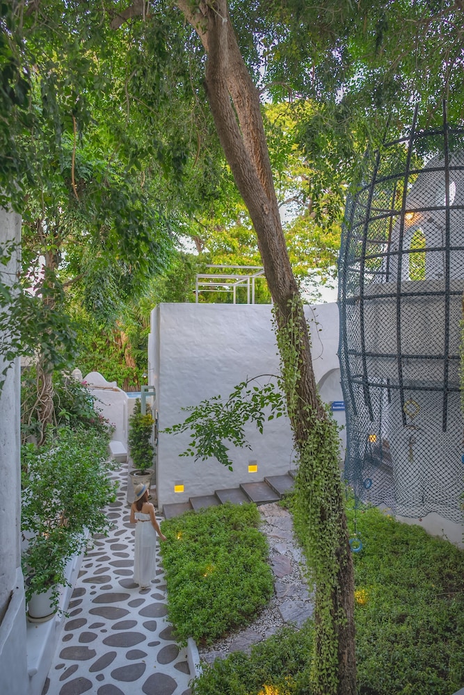 Resort de Paskani 47/50