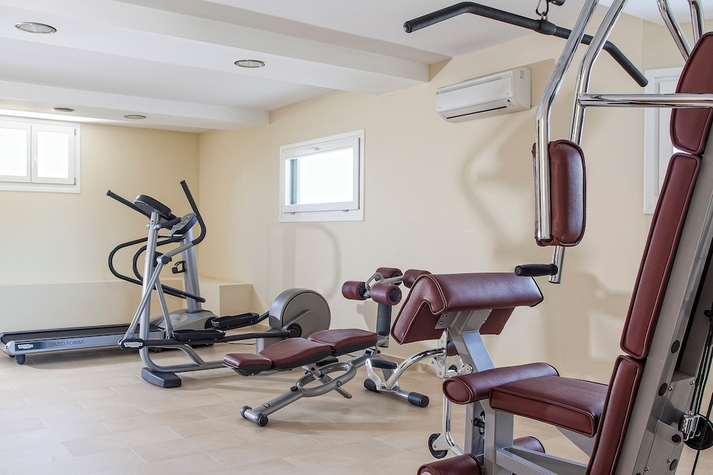 Finikas Beach Hotel 25/50