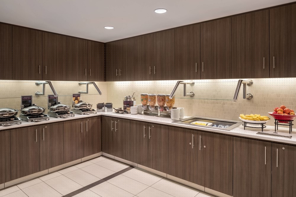 RESIDENCE INN WHEELING-ST. CLAIRSVILLE, OH 42/51