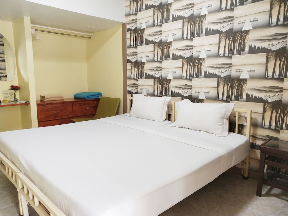 Steve Lady Hostel 15/44