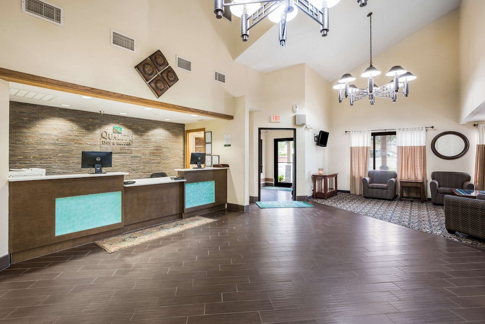 Quality Inn & Suites Lawrence - University Area 6/39
