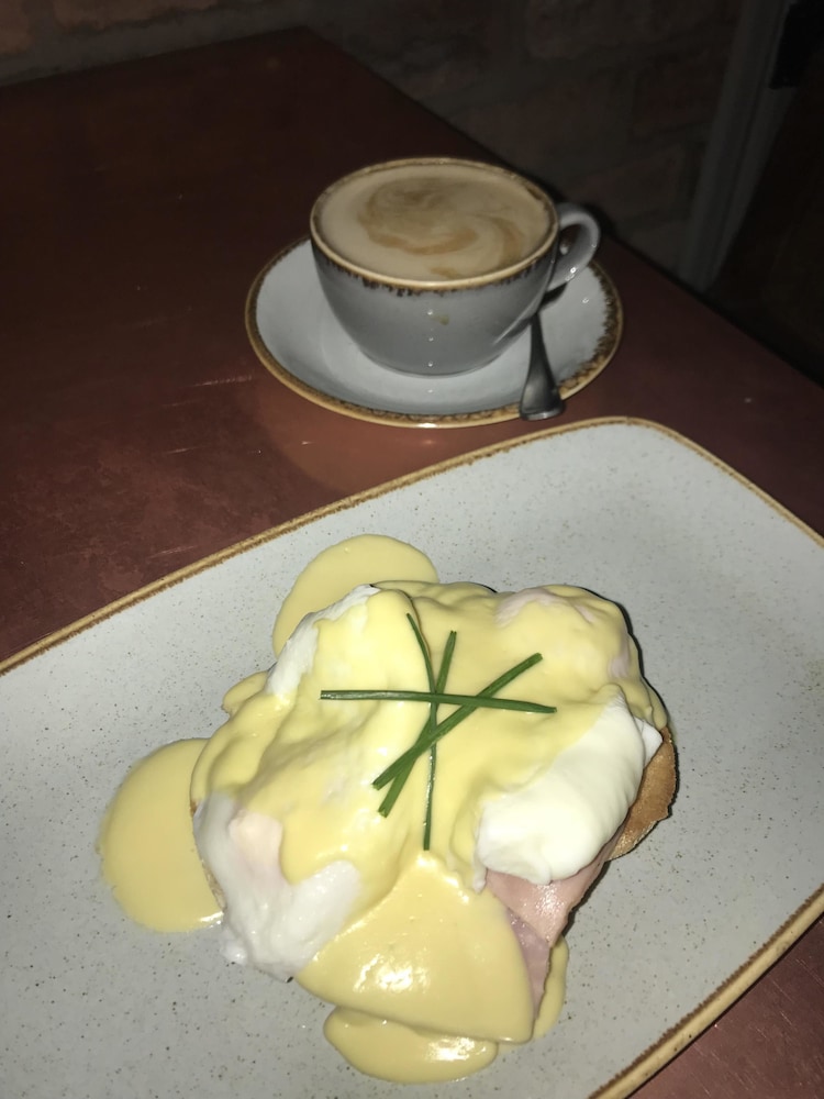 Lils Bar And Bistro 13/36