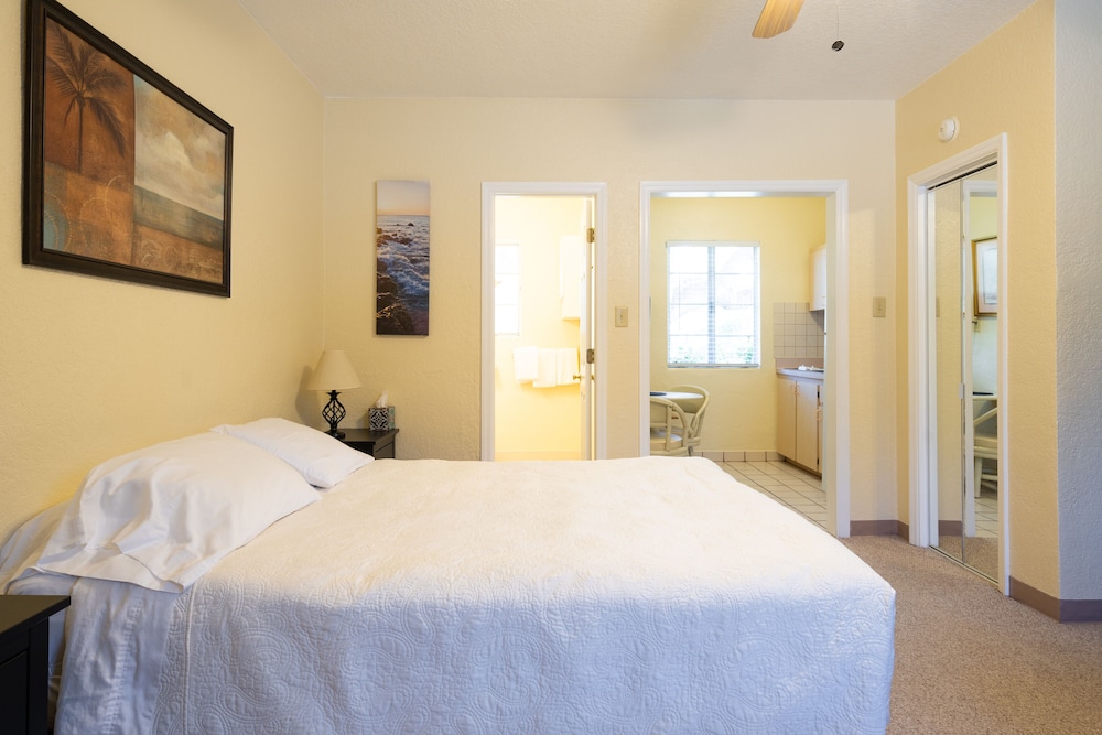 MarBay Suites 6/50