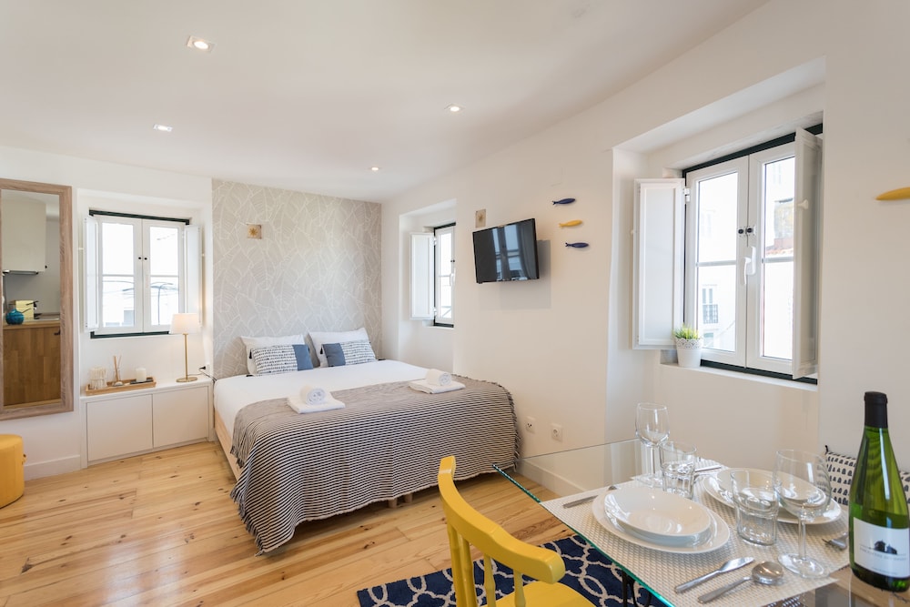 Alfama Loft By Lu Holidays 19/20