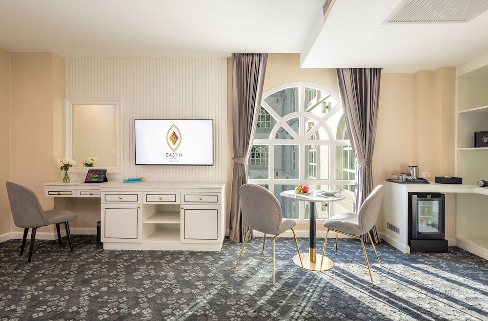 Eastin Hotel Vientiane 34/50