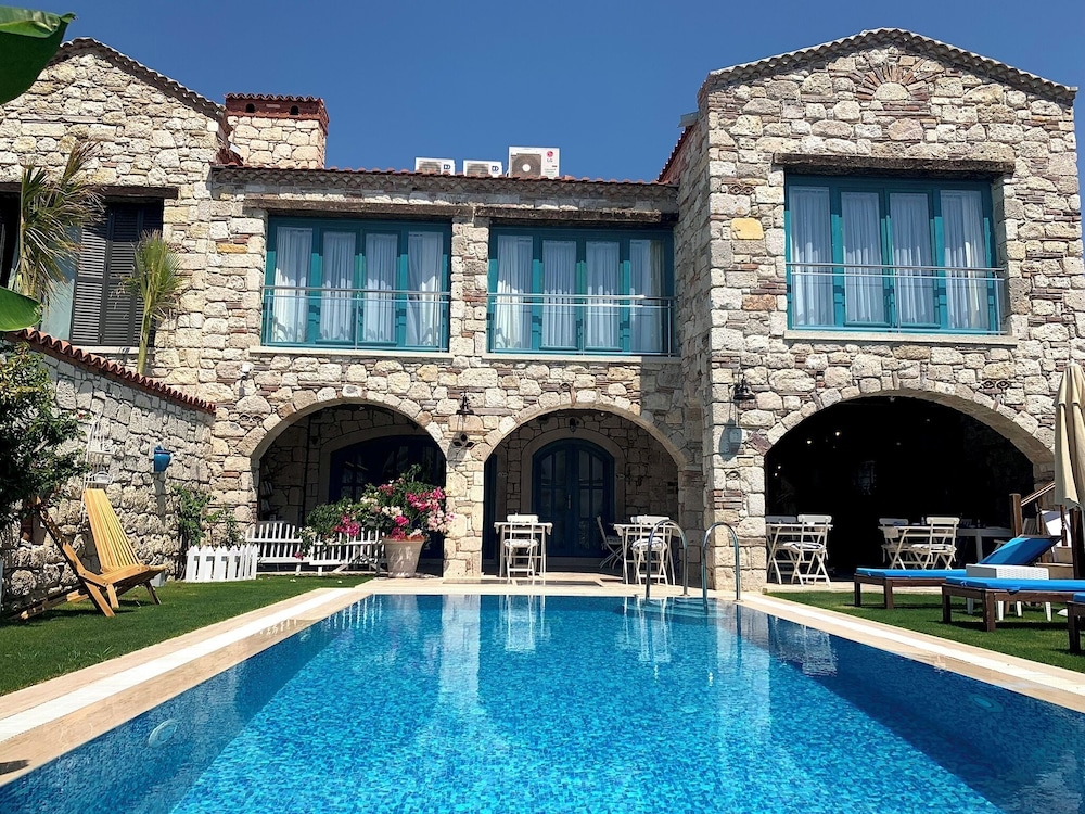 Windmill Alacati Boutique Hotel 2/44