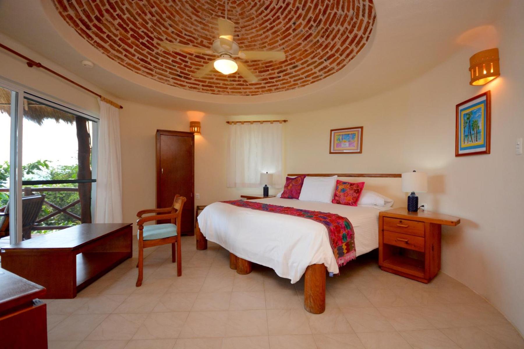 Hotel La Joya 7/51