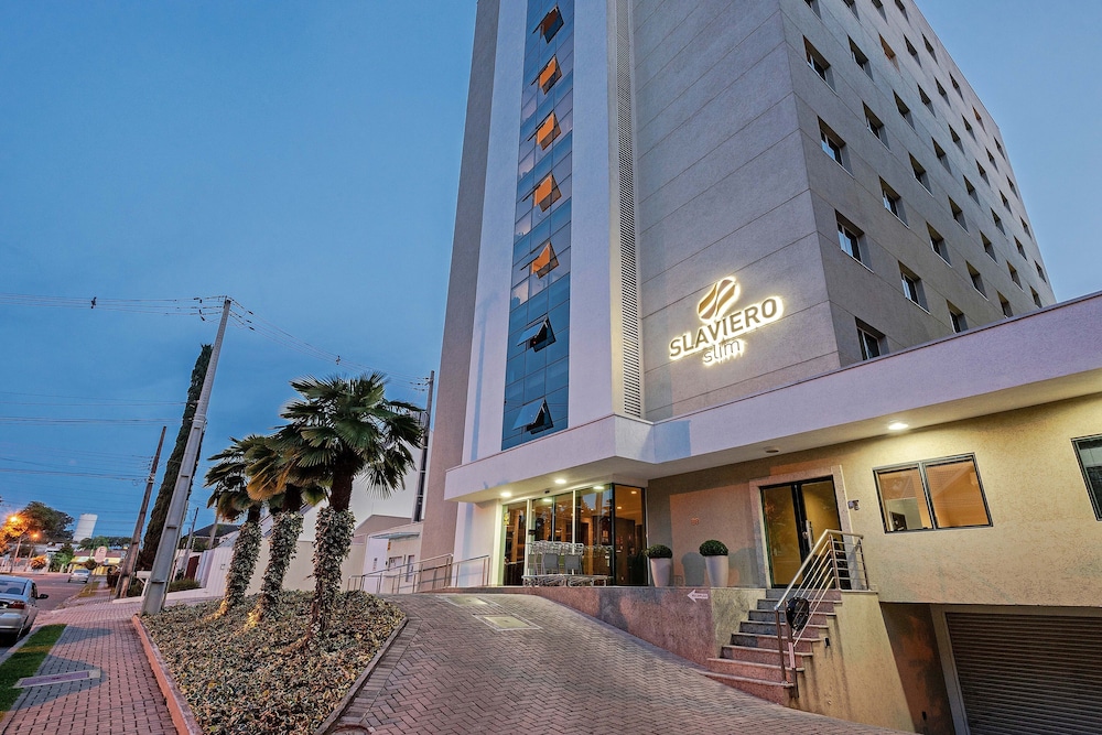 Slim Hotel Curitiba Av. das Torres 21/27