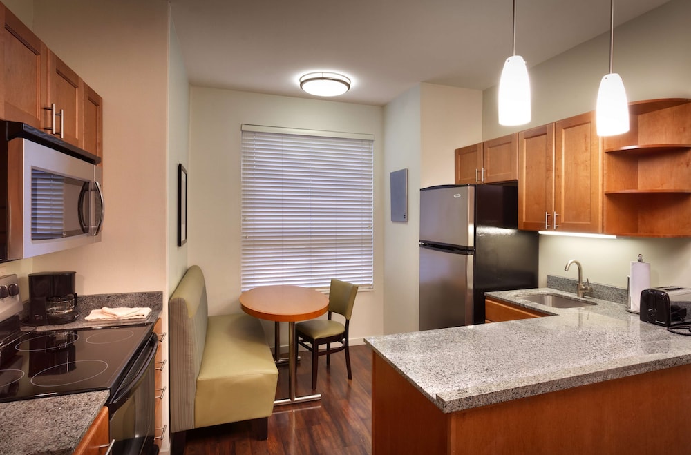 HYATT house Salt Lake City/Sandy 32/57
