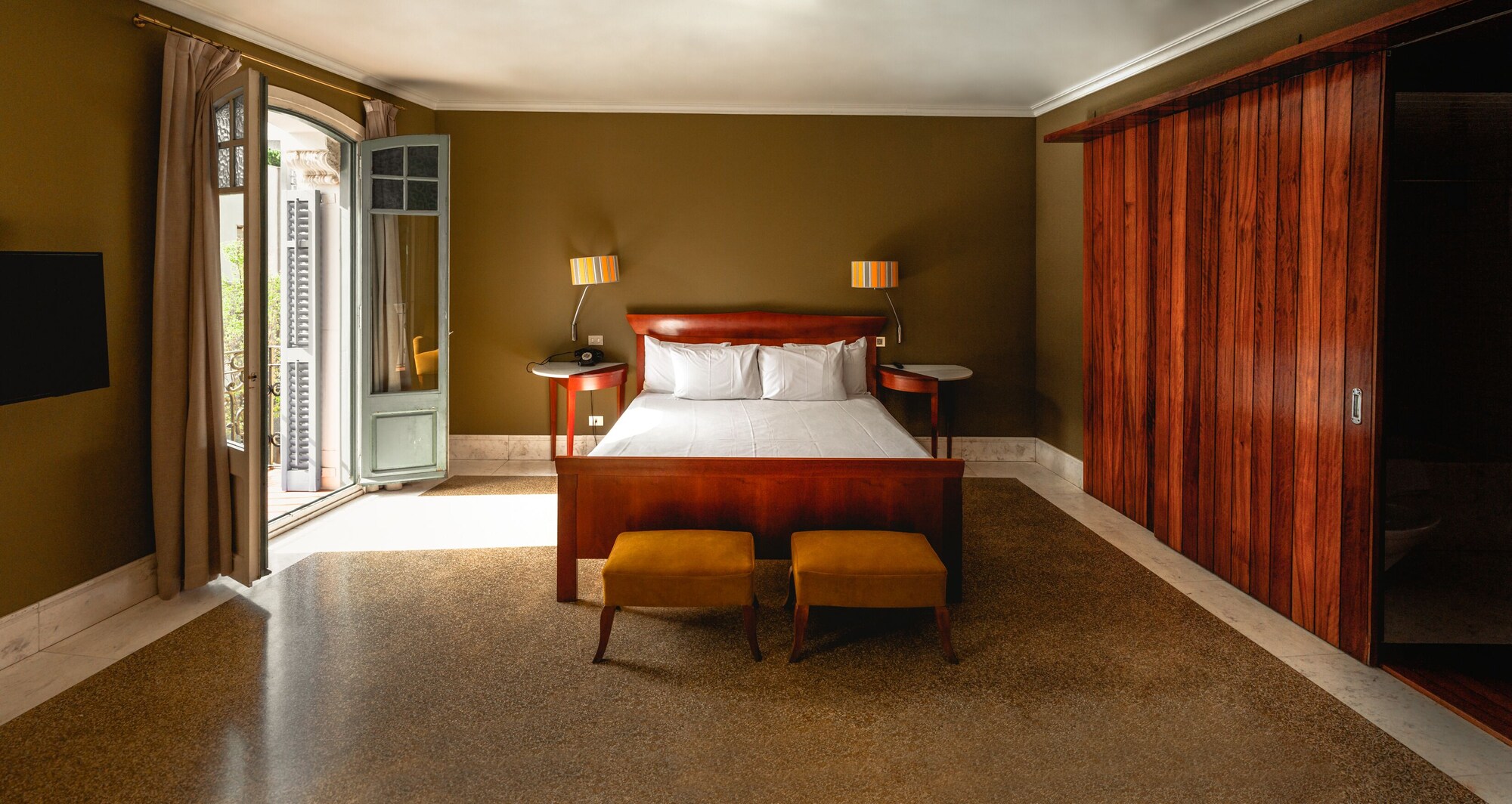 PREMIUM, DOUBLE BED