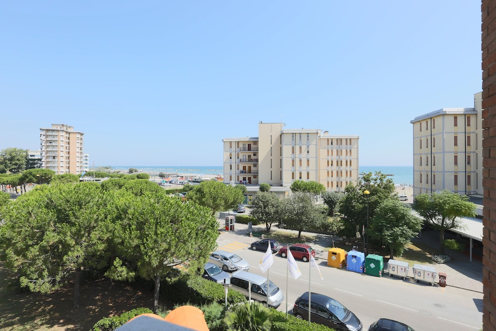 FAMILY HOTEL K2 & SPIAGGIA MARINA BEACH 36/38