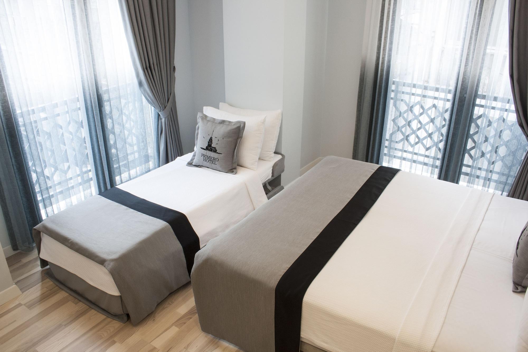 Superior, Triple, Multiple Beds, City View
