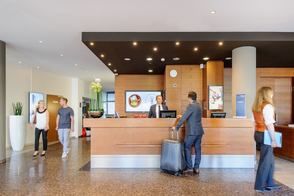 Premier Inn Erlangen 6/70