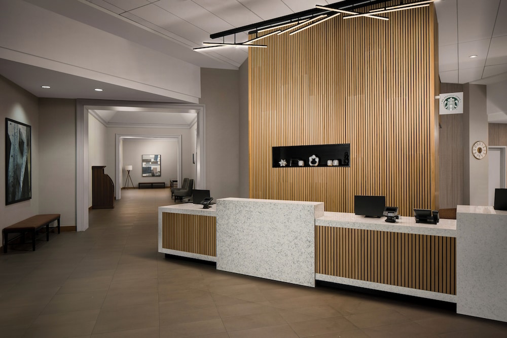 Hyatt Place Denver Cherry Creek 9/72