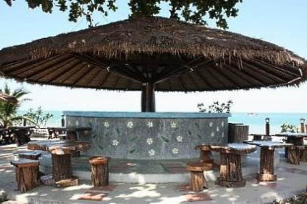 Alongkot Beach Resort Khanom 8/30