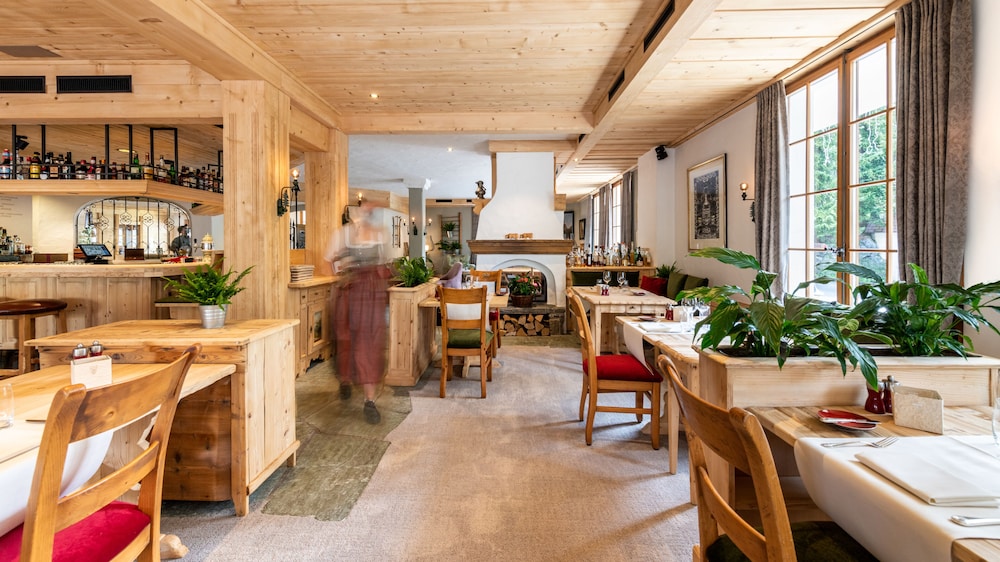 Hotel Le Grand Chalet 25/50