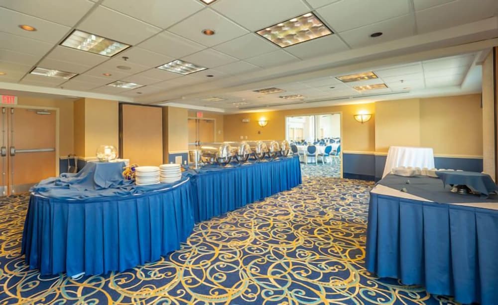 Atlantic Sands Hotel Conference Center 9/66