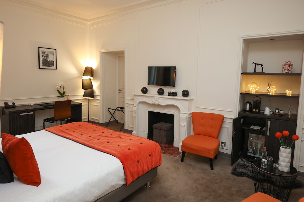 Chateau Lacan Hotel 15/50