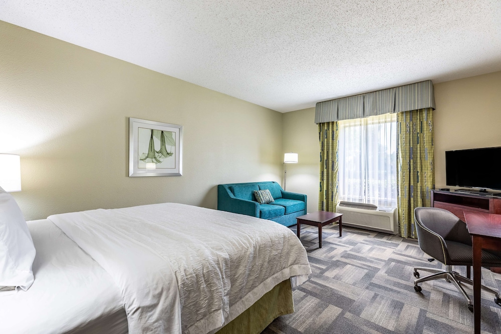 ROOM, KING BED, ACCESSIBLE