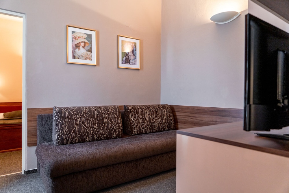 Best Western Hotel Grand 26/50