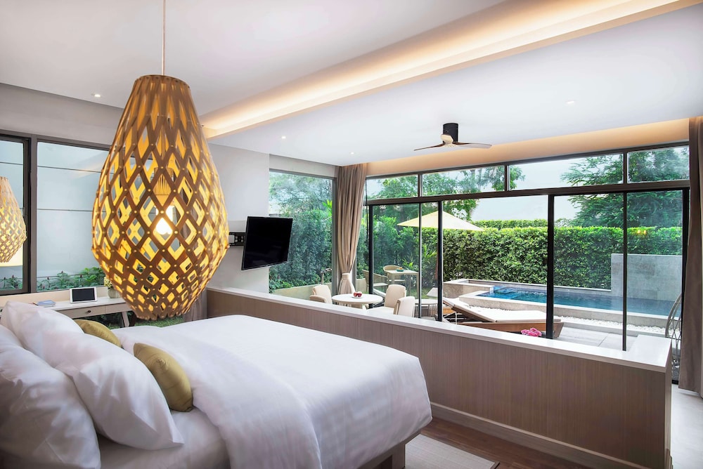 Signature, Pool, Avani, Retreat, Villa, King Bed