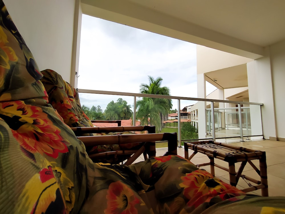 Village Resort 27/49