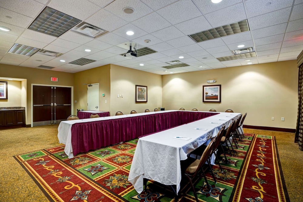 Homewood Suites by Hilton Bel Air 49/51