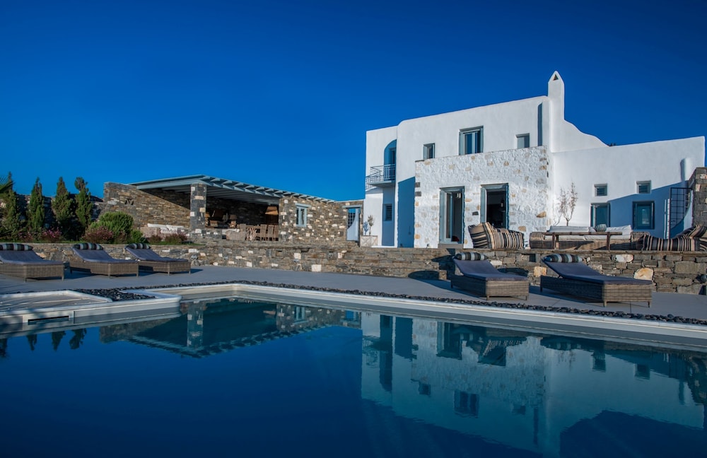 Aelia Paros Villas 42/50